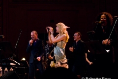 New York City 2009-10-04 with Bono, Edge, Courtney Love, Flo & Eddie