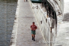 Jogger along The Seine 1995-08-30_10