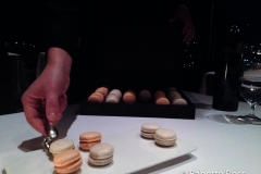 Canlis, Macaroons,